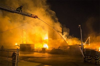 濟(jì)南消防器材提醒您：防火不規(guī)范，親人兩行淚！